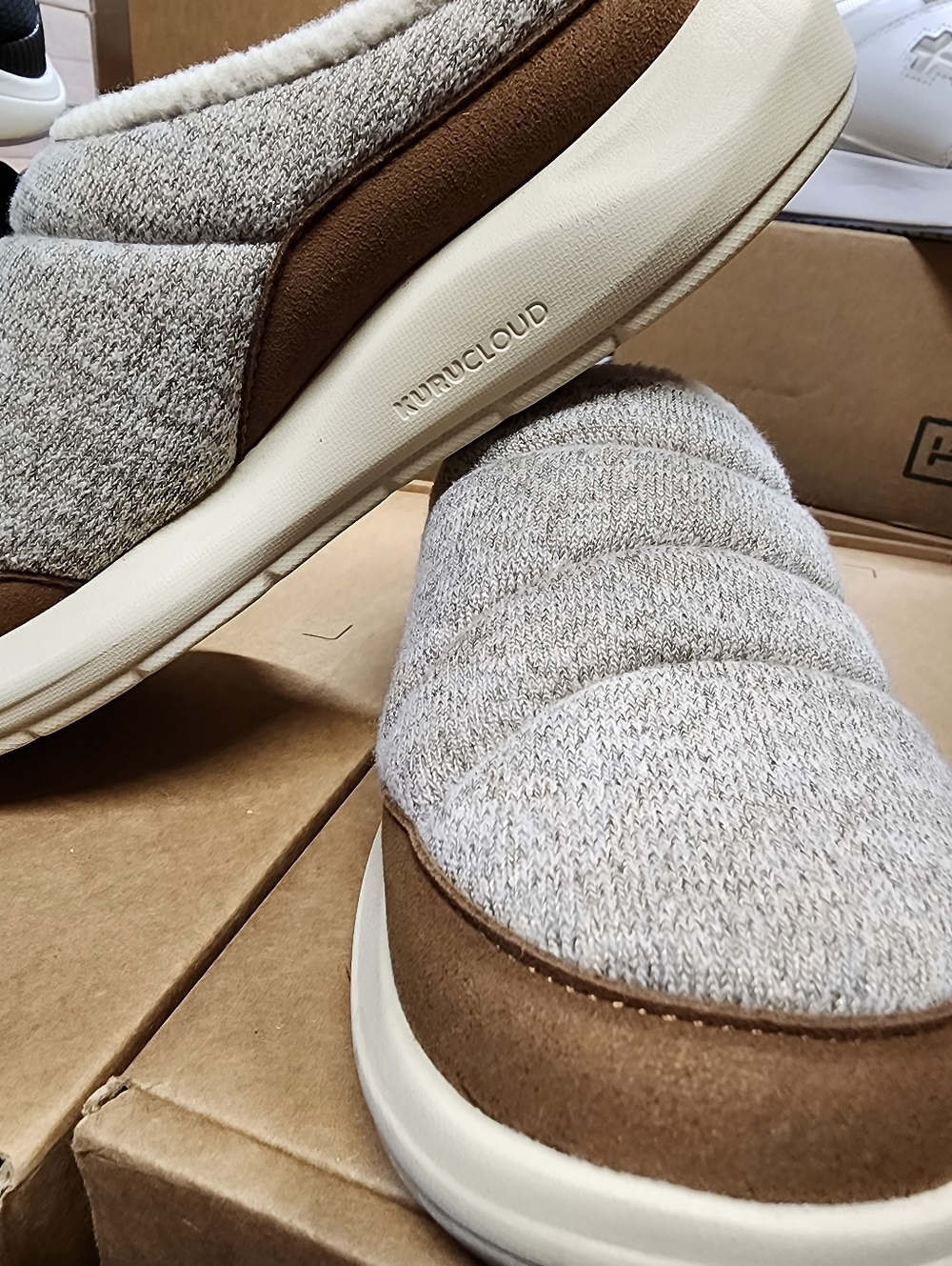Kuru Draft 2 Women’s Cozy Comfy Slip-On Slippers Tan Brown Plantar Fasciitis